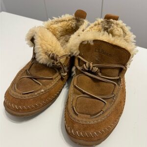 LL Bean slippers
